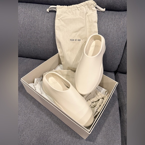 Nwt;Fear Of GodEVA Runner slippers🔥